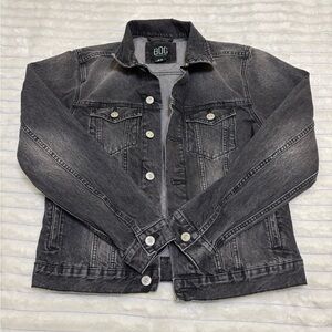 BDG Urban Outfitters washed black denim trucker jean jacket men’s M relaxed